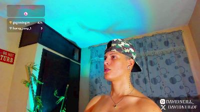 davidneill_ webcam cam4 model stream image