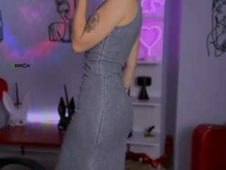 lola-sun12 webcam model stream image
