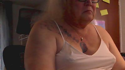 spookeybella1 webcam preview