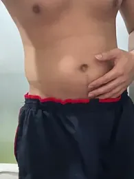 RetoRealism- webcam model stream image