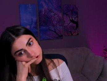 alyssamoan webcam model stream image