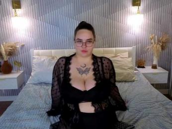 Kity-Mooree webcam model stream image
