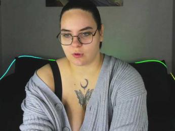 Kity-Mooree webcam model stream image