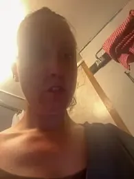 SexyB214 webcam stripchat model stream image