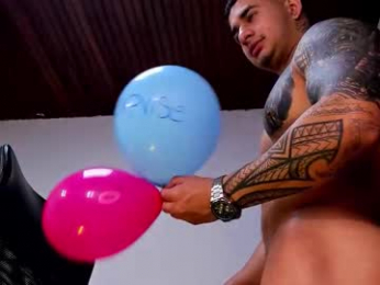 king_falconer webcam model stream image