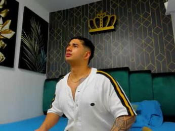 king_falconer webcam chaturbate model stream image
