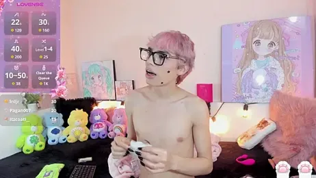 Strawberry_Kitty_ webcam model stream image