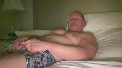 NotGayMJ webcam model stream image