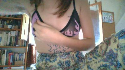LittleKitty22 webcam model stream image