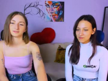 laura_queen_ webcam model stream image