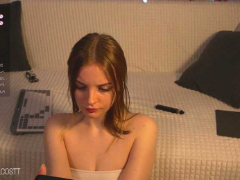 AliceCost webcam model stream image