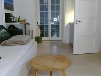 alphahung23 webcam model stream image