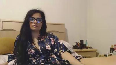 Saturnia_Yvonne webcam model stream image