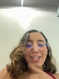 Kay_LustyWife webcam model stream image