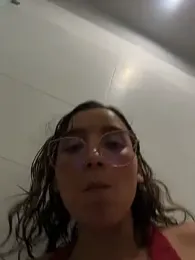 Kay_LustyWife webcam model stream image