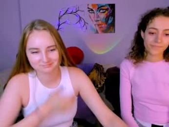 kendall_peach webcam model stream image