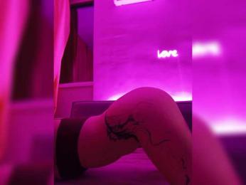FackLanna webcam model stream image