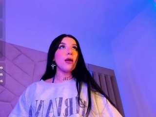 leiawong webcam model stream image