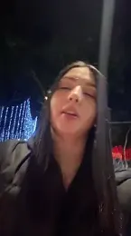 licky_lu webcam model stream image