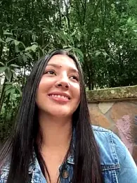 licky_lu webcam model stream image