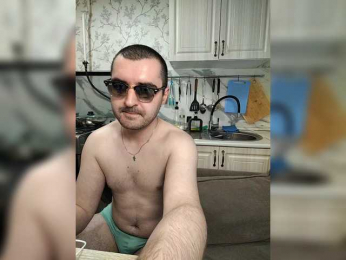 Red-rooms webcam model stream image