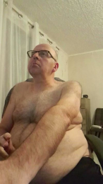 Loulou2x webcam model stream image