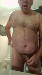 Loulou2x webcam model stream image