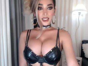 softsingoddess webcam model stream image