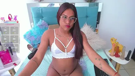 Khloee_f_w webcam model stream image