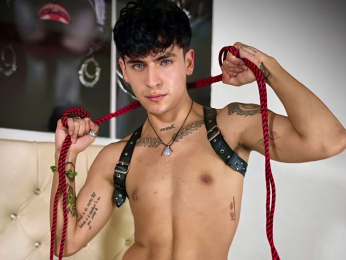 CamyloGuzman webcam livejasmin model stream image