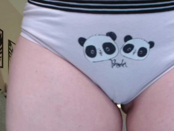 zhemchuzhinka webcam model stream image