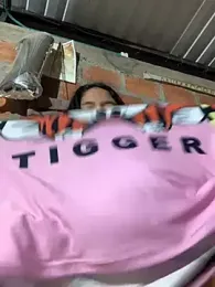 moncerrat_luna webcam stripchat model stream image