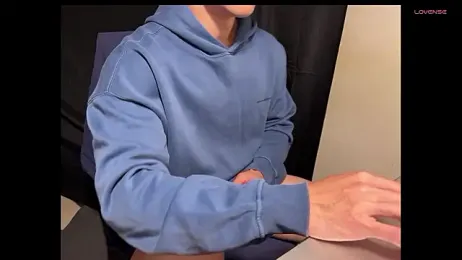 hao105 webcam model stream image