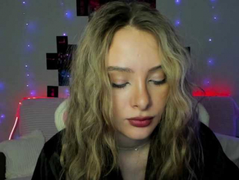 Suzie-Q69 webcam model stream image