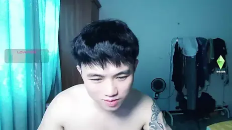 Azyrrgg webcam model stream image