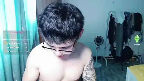 Azyrrgg webcam model stream image