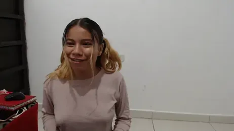 Naomi991 webcam model stream image