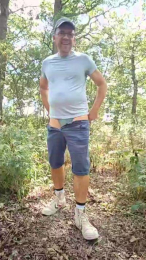dave_naked webcam model stream image