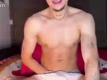 stronghardlatino webcam model stream image