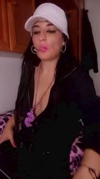 lina5555 webcam cam4 model stream image