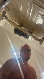 theking989 webcam model stream image