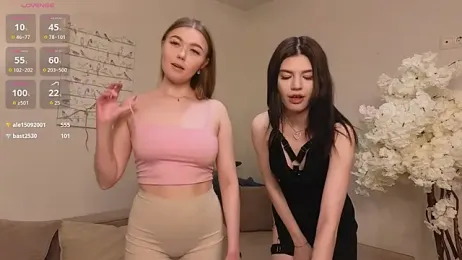 TwixieGuo webcam model stream image