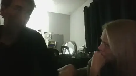 2-BLUNT-CUNTS webcam model stream image