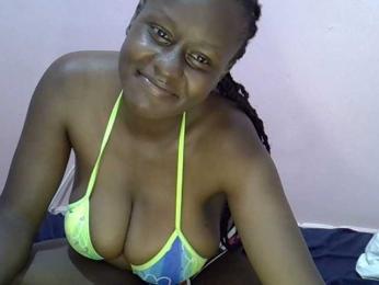 Sweetystarlit webcam bongacams model stream image