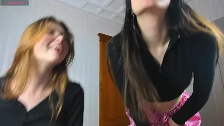 LolaLaly webcam model stream image