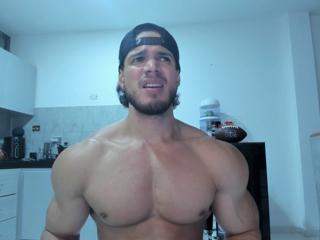 Jonas Lewis webcam model stream image