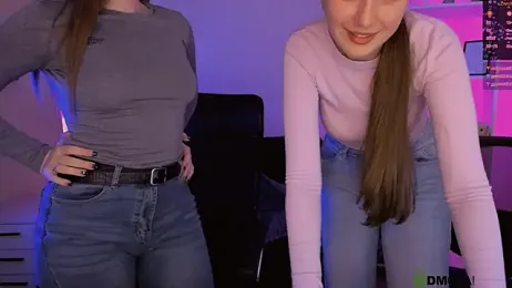 pure_radiance1 webcam model stream image