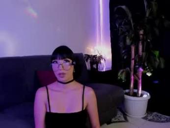 issaandneron_ webcam chaturbate model stream image