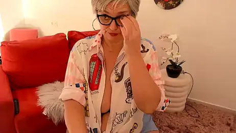 Milf-Ella webcam model stream image