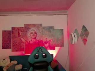 lorens-m webcam camsoda model stream image